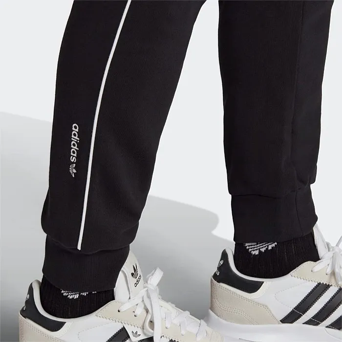 Adicolor Seasonal Archive Joggers | Pants & Sweats | Stirling Sports