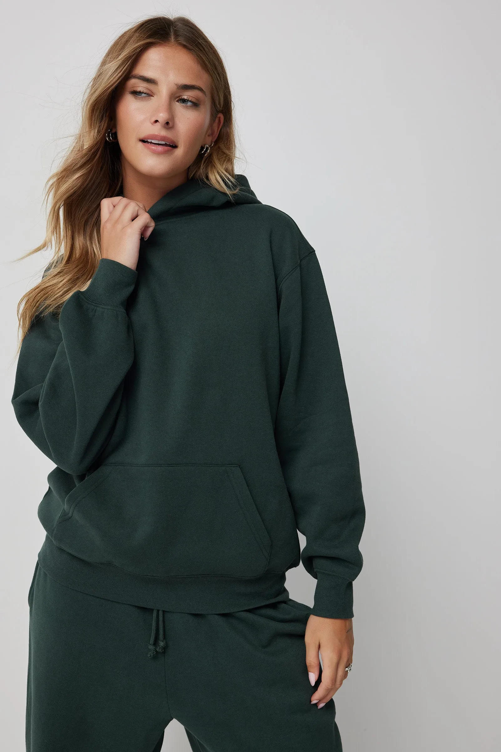 Ardene Ardene Solid Hoodie in Dark Green | Size | Polyester/Cotton | Fleece-Lined | Eco-Conscious