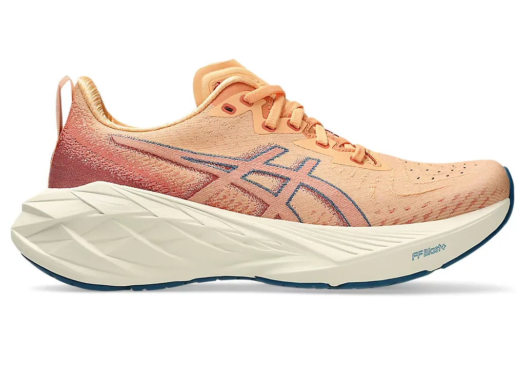 ASICS Women's Novablast 4