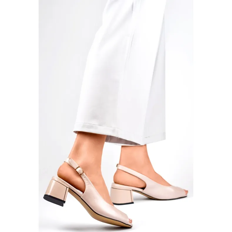 Beige elegant pumps, women's low-heeled sandals