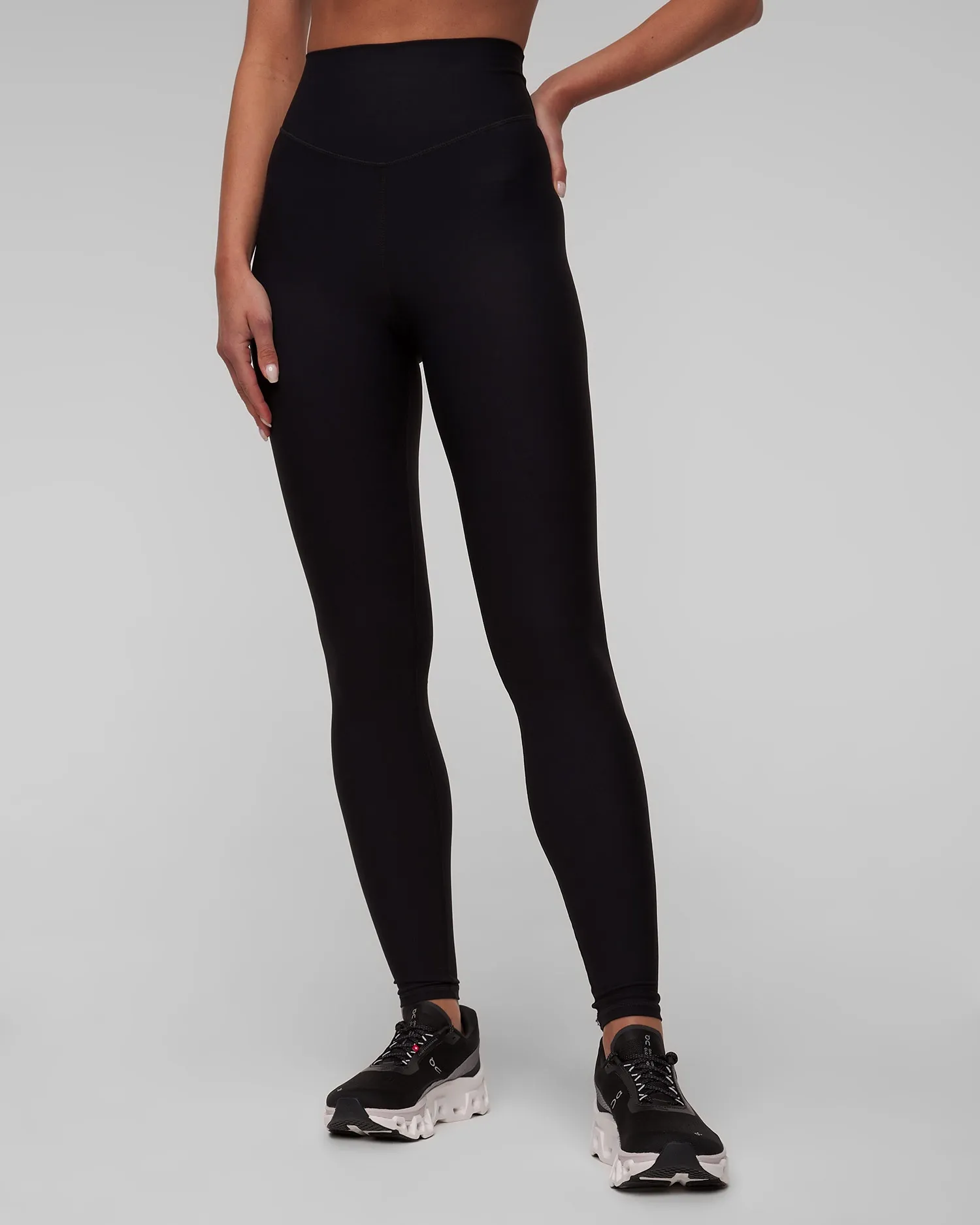 Black women's leggings The Upside Peached 28in High Rise Pant usw023008-black