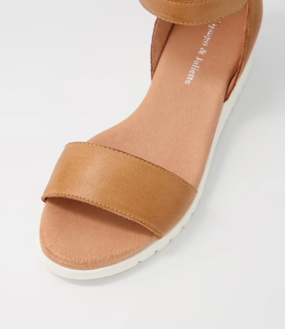 DJANGO & JULIETTE Makally Dark Tan White Sole Leather Sandals