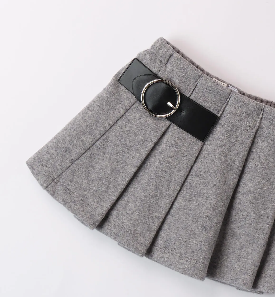 Elegant little girl skirt