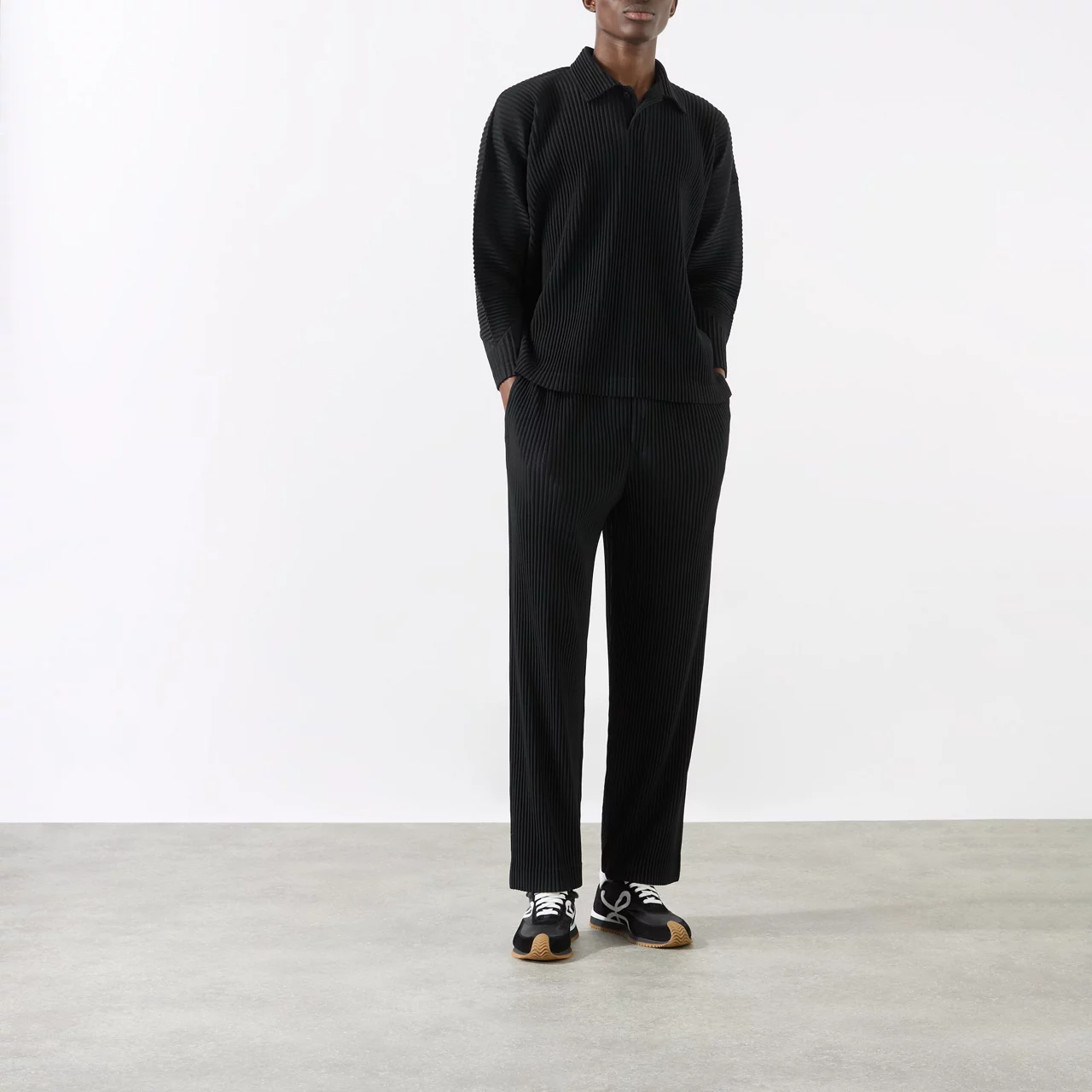 HOMME PLISSÉ ISSEY MIYAKE October Pleated Trousers - Black