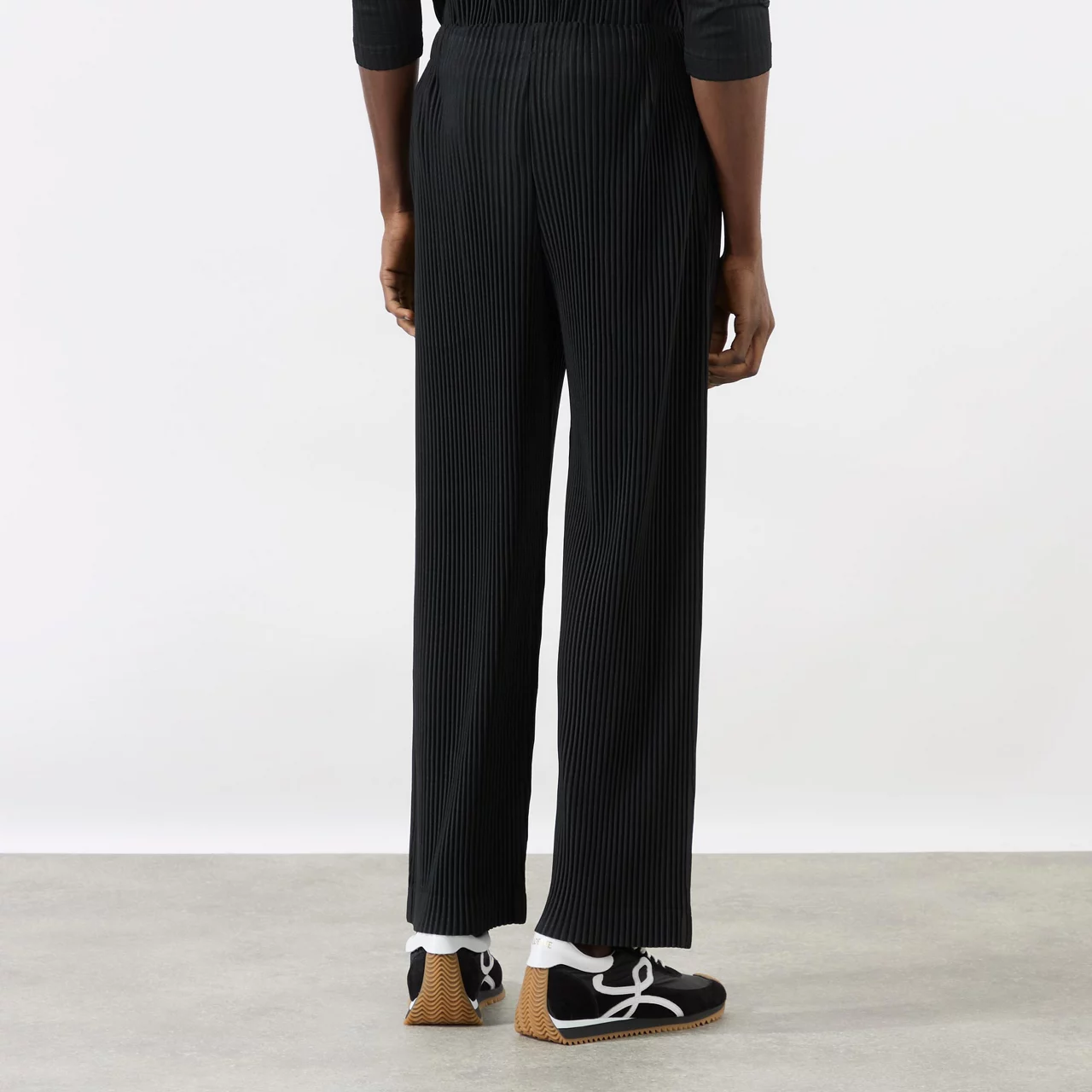 HOMME PLISSÉ ISSEY MIYAKE October Pleated Trousers - Black