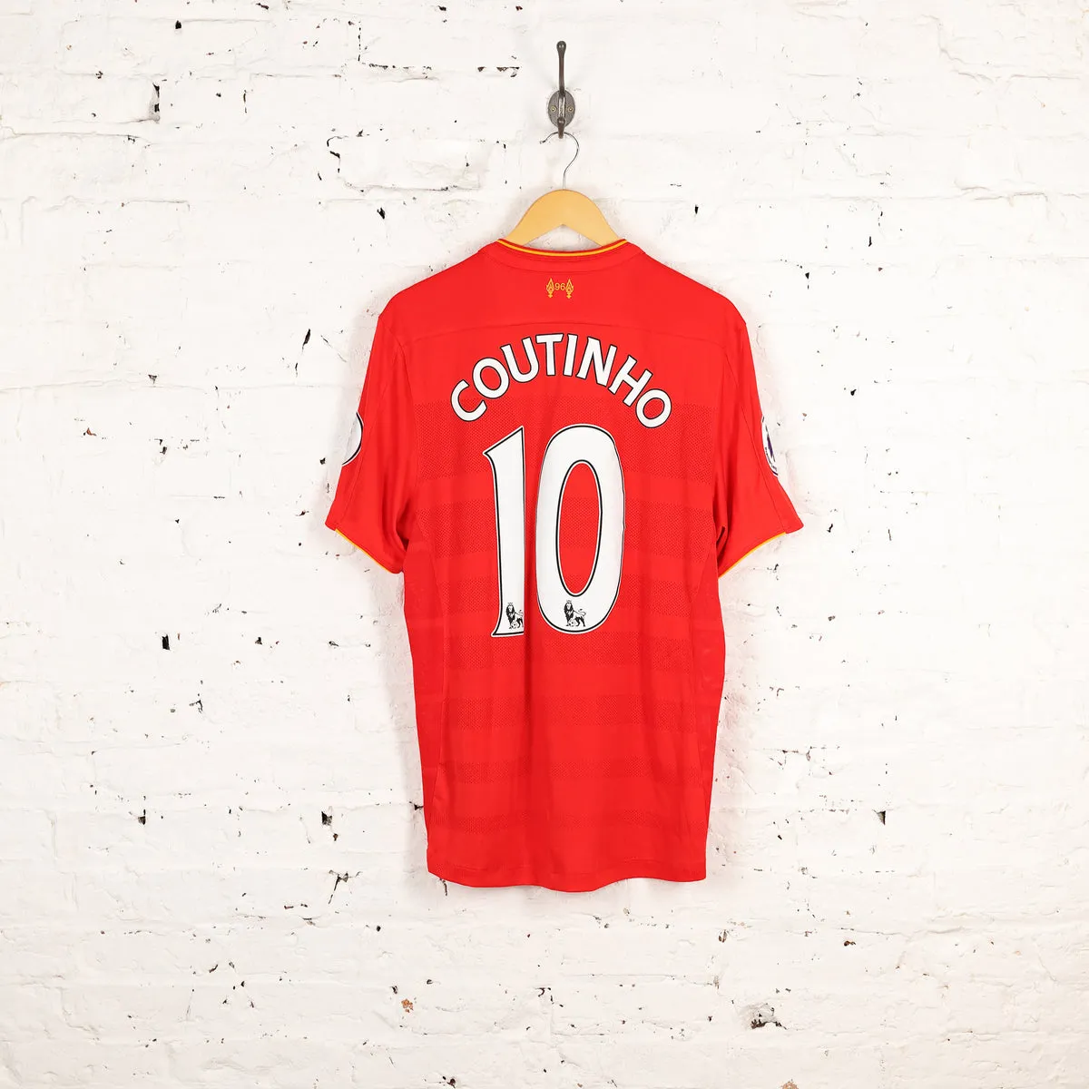 Liverpool New Balance 2016 Coutinho Football Shirt - Red - L