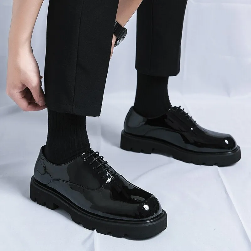 Maeji Minimal Lace Up Shoes