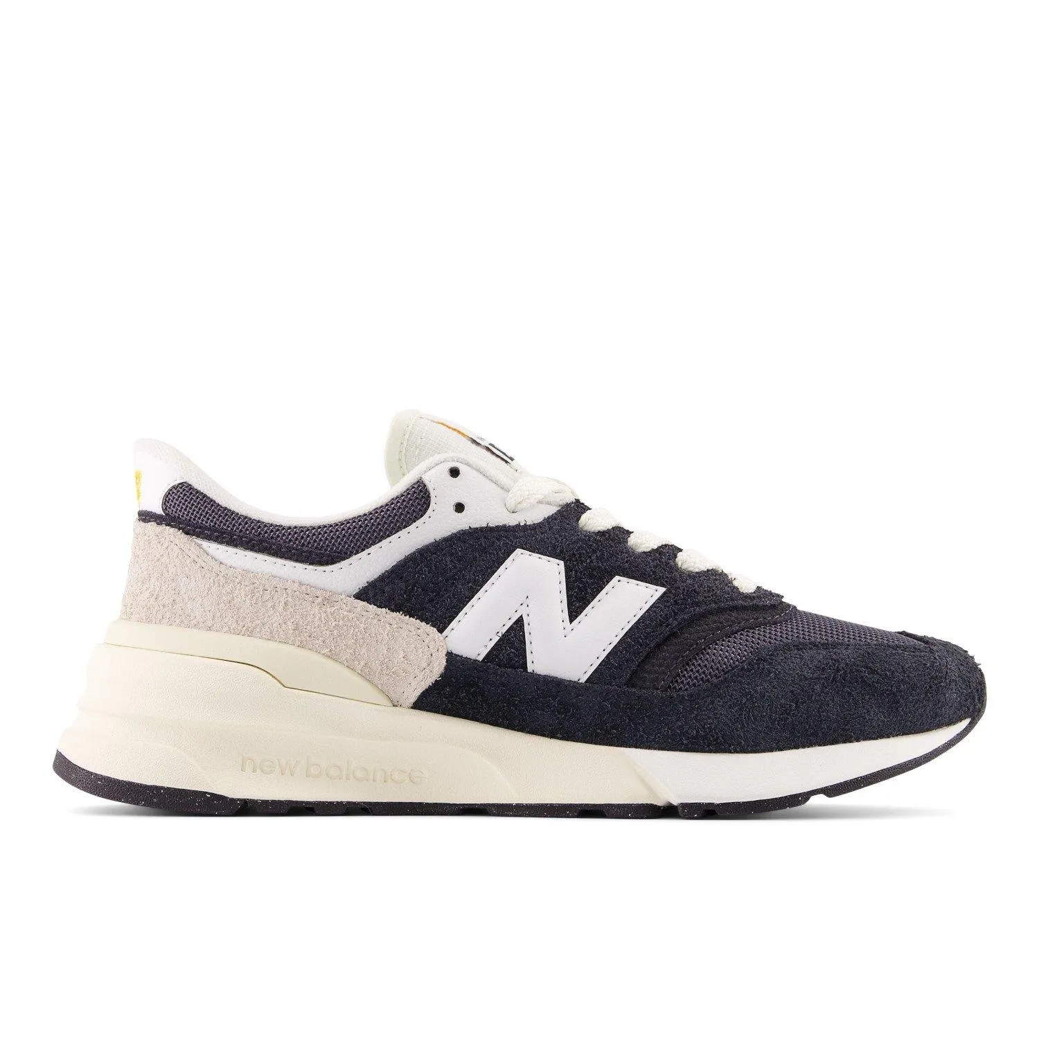 New Balance Lifestyle NB 977R Trainers Mens