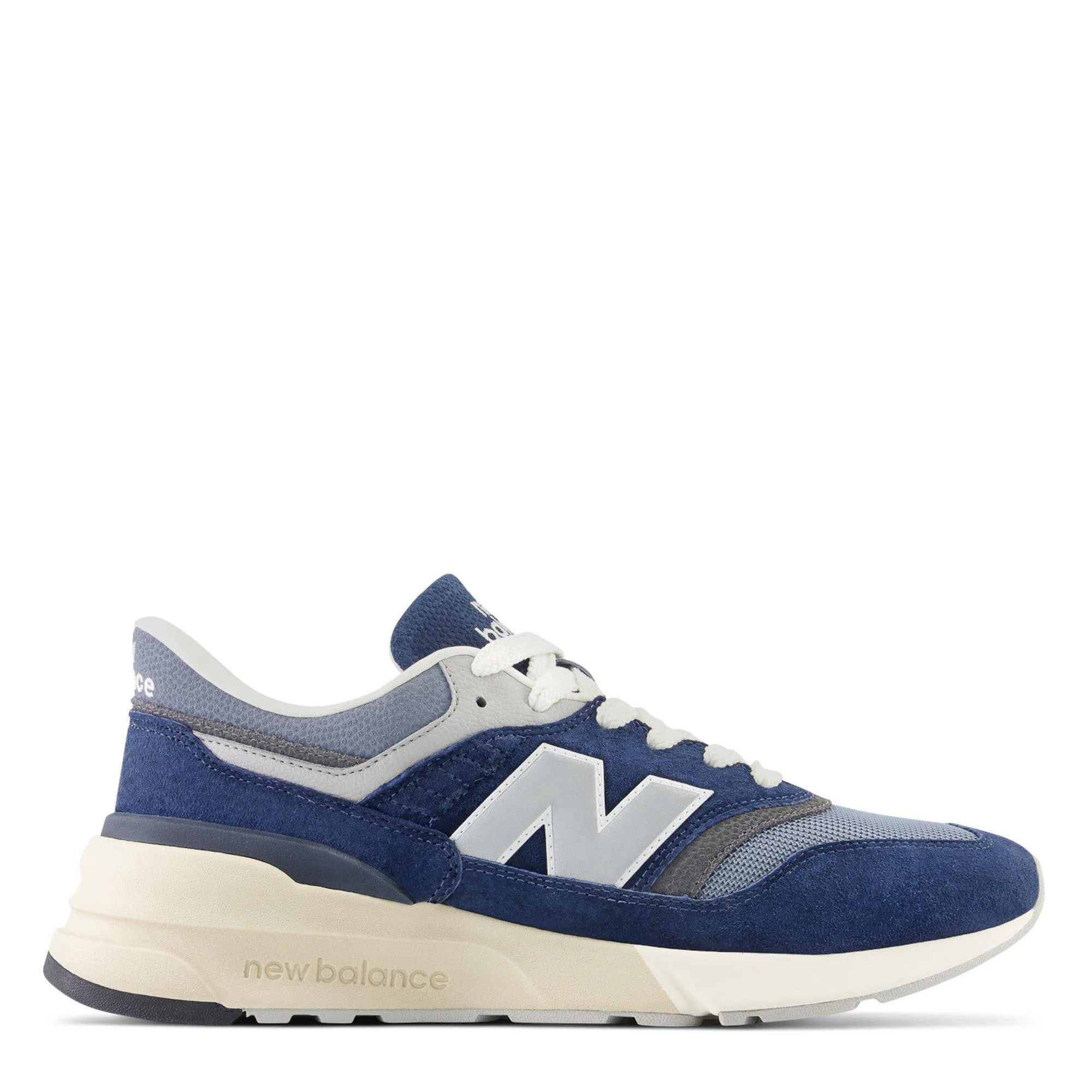 New Balance Lifestyle NB 977R Trainers Mens