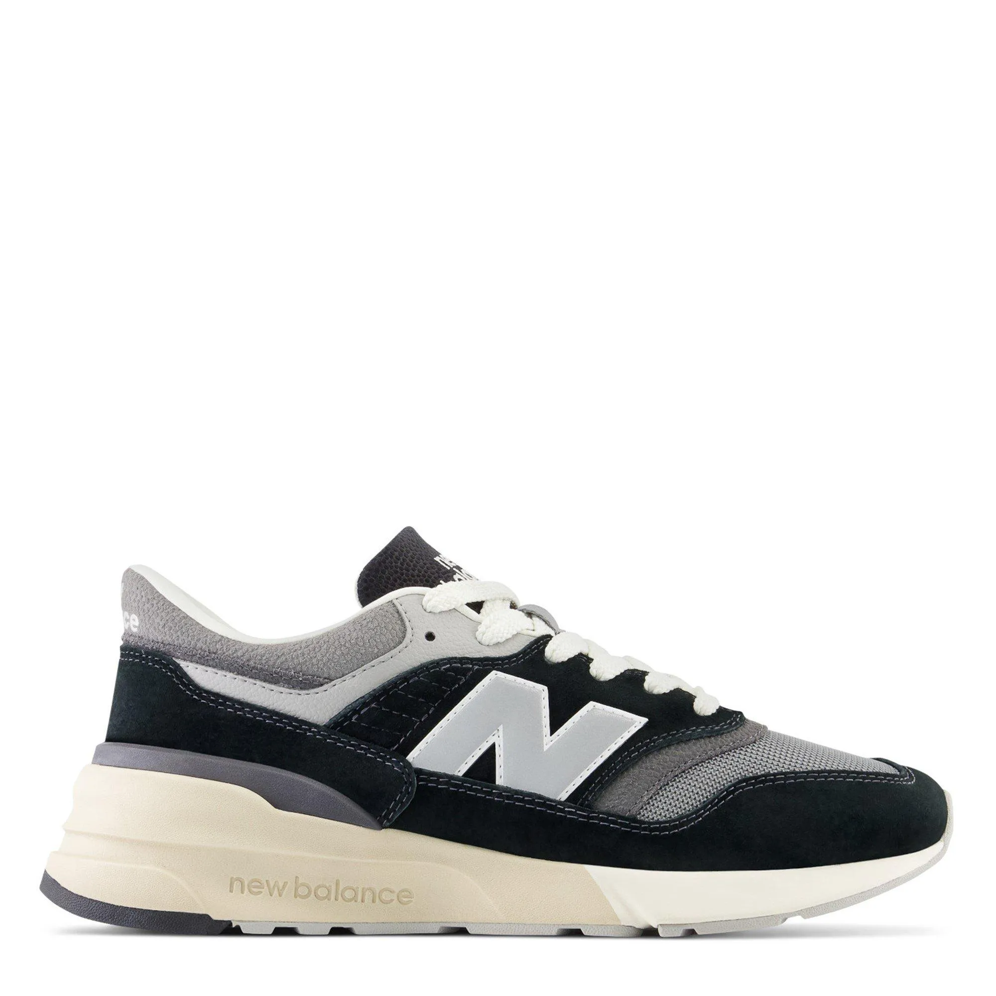 New Balance Lifestyle NB 977R Trainers Mens