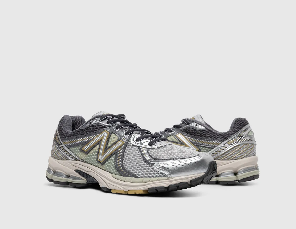 New Balance ML860KR2 Rain Cloud / Phantom - Magnet