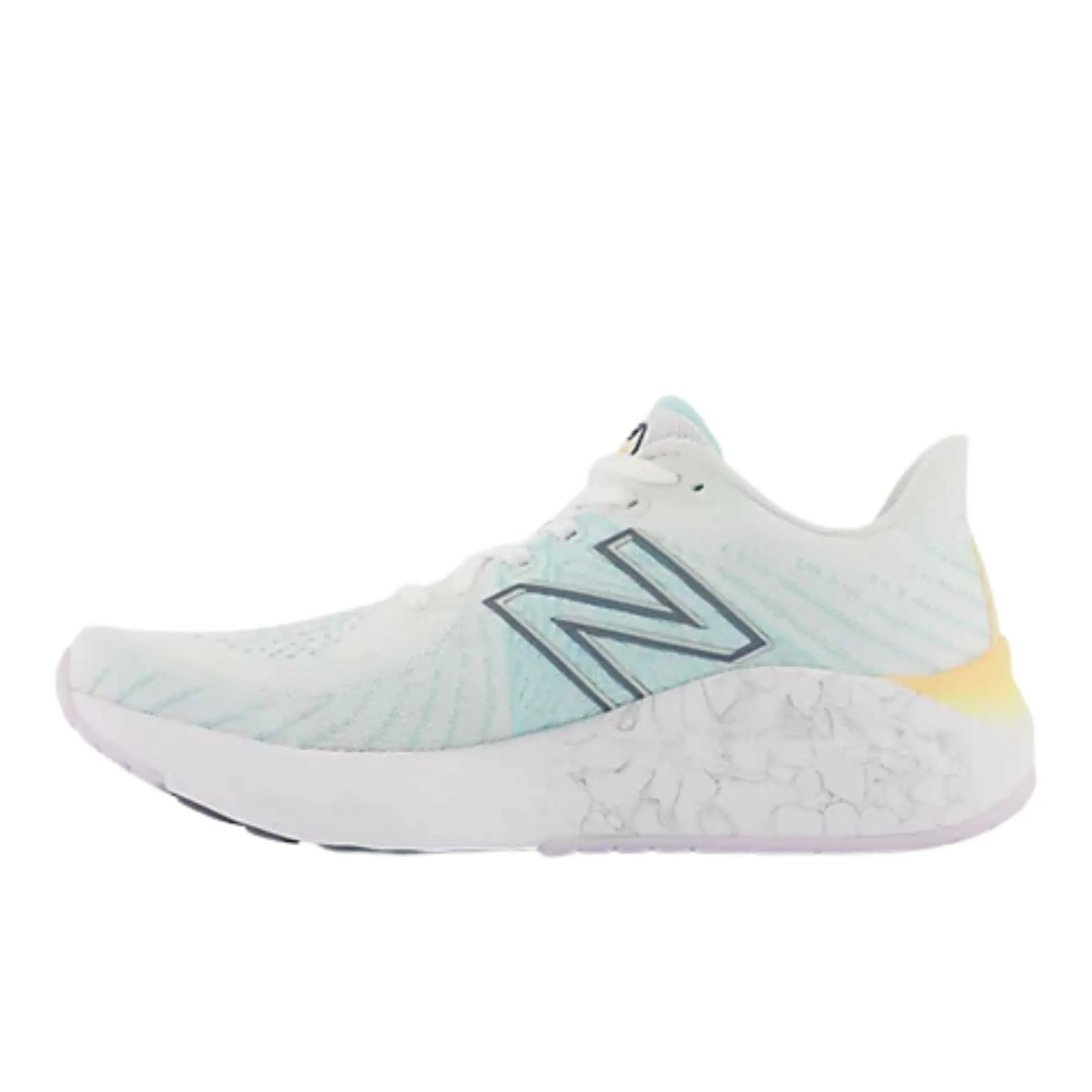 NEW BALANCE WOMEN’S VONGO V5