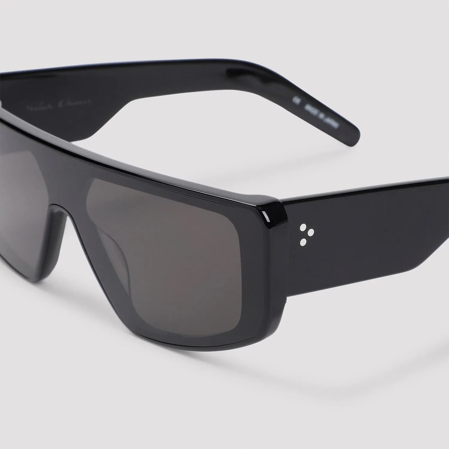 PERFORMA SUNGLASSES