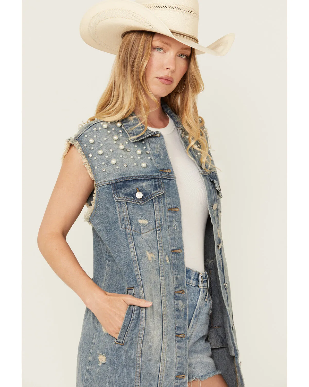 Product Name:  Veveret Women's Pearl Long Denim Vest