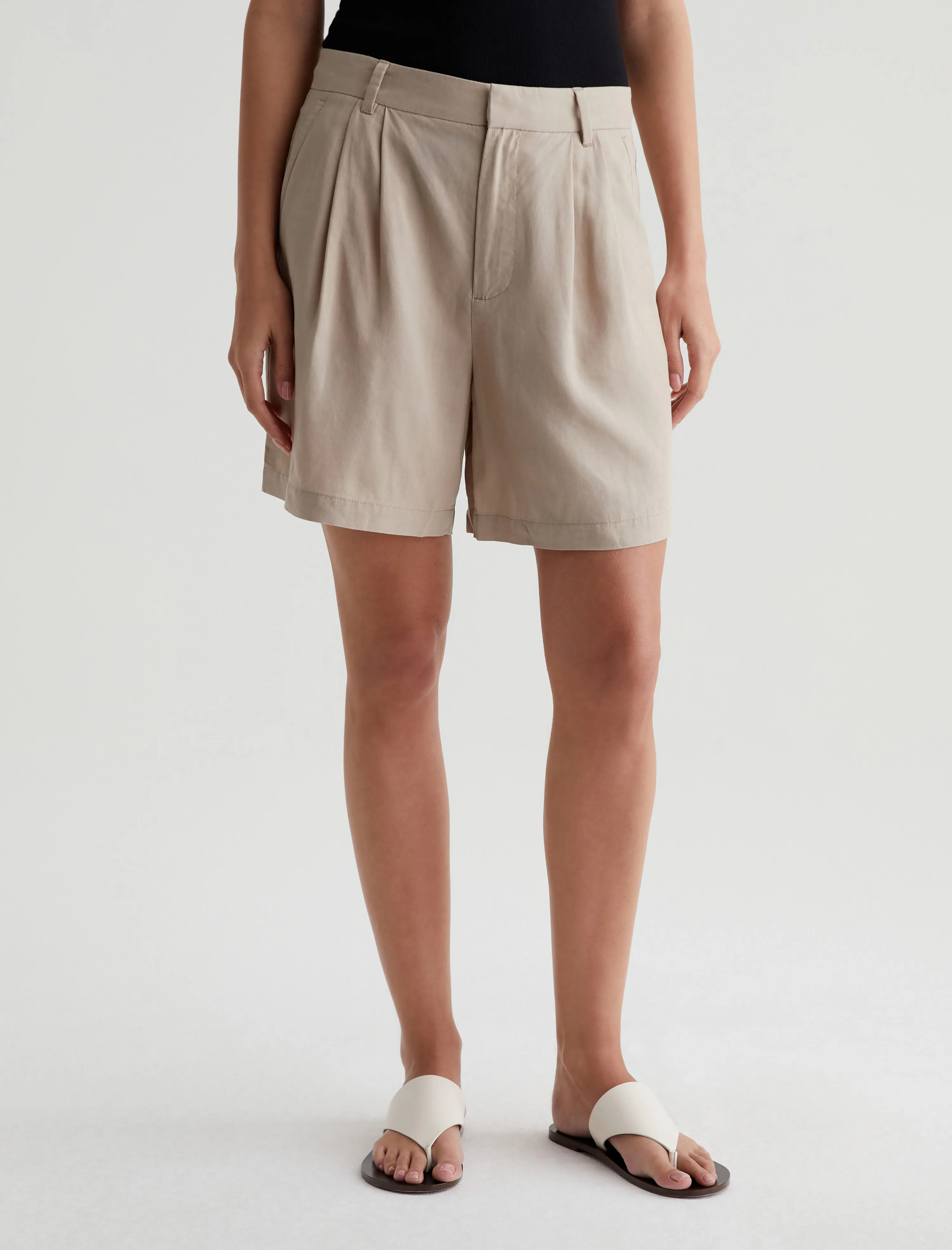     Sora Short   Pleated Shorts  