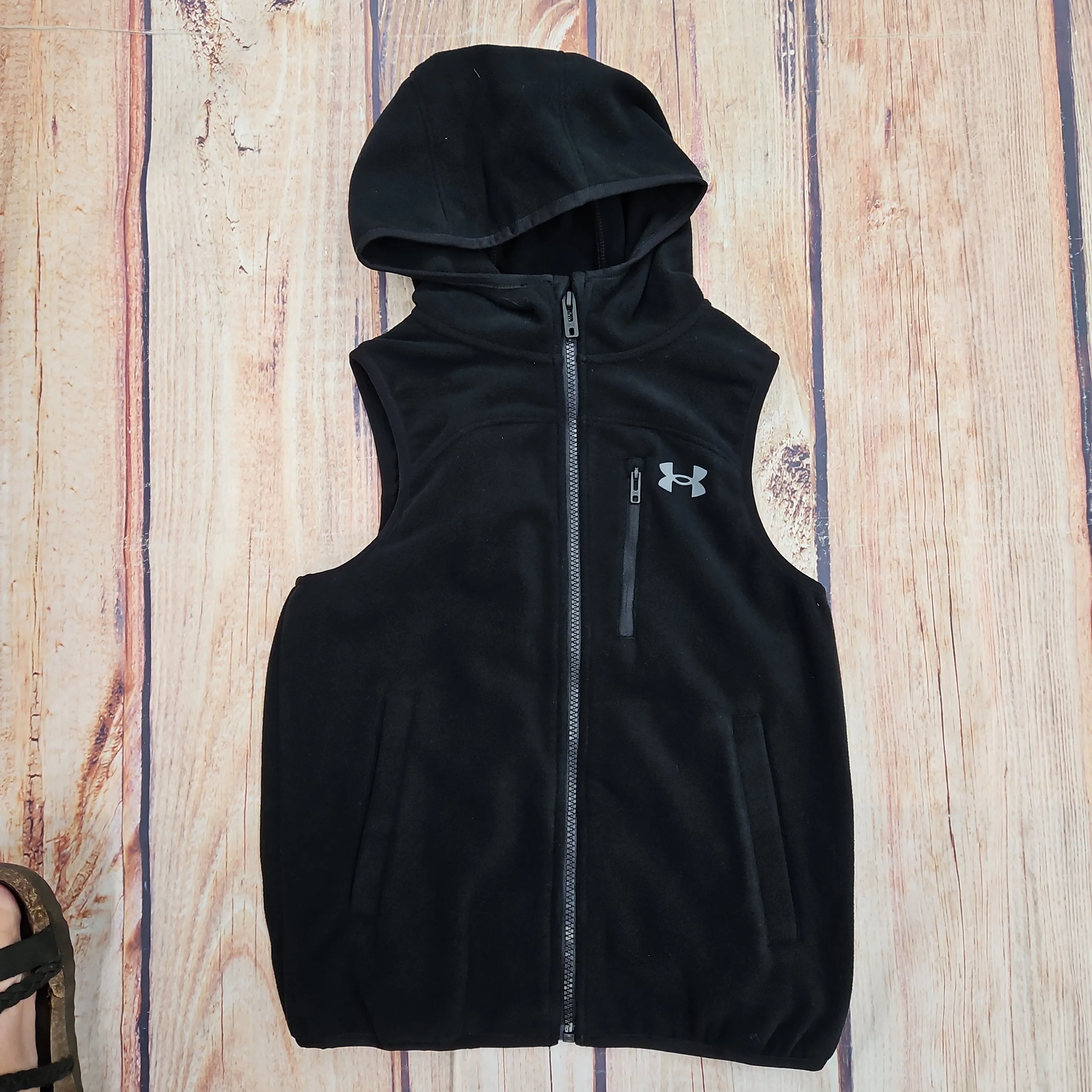 UA FLEECE BLACK VEST