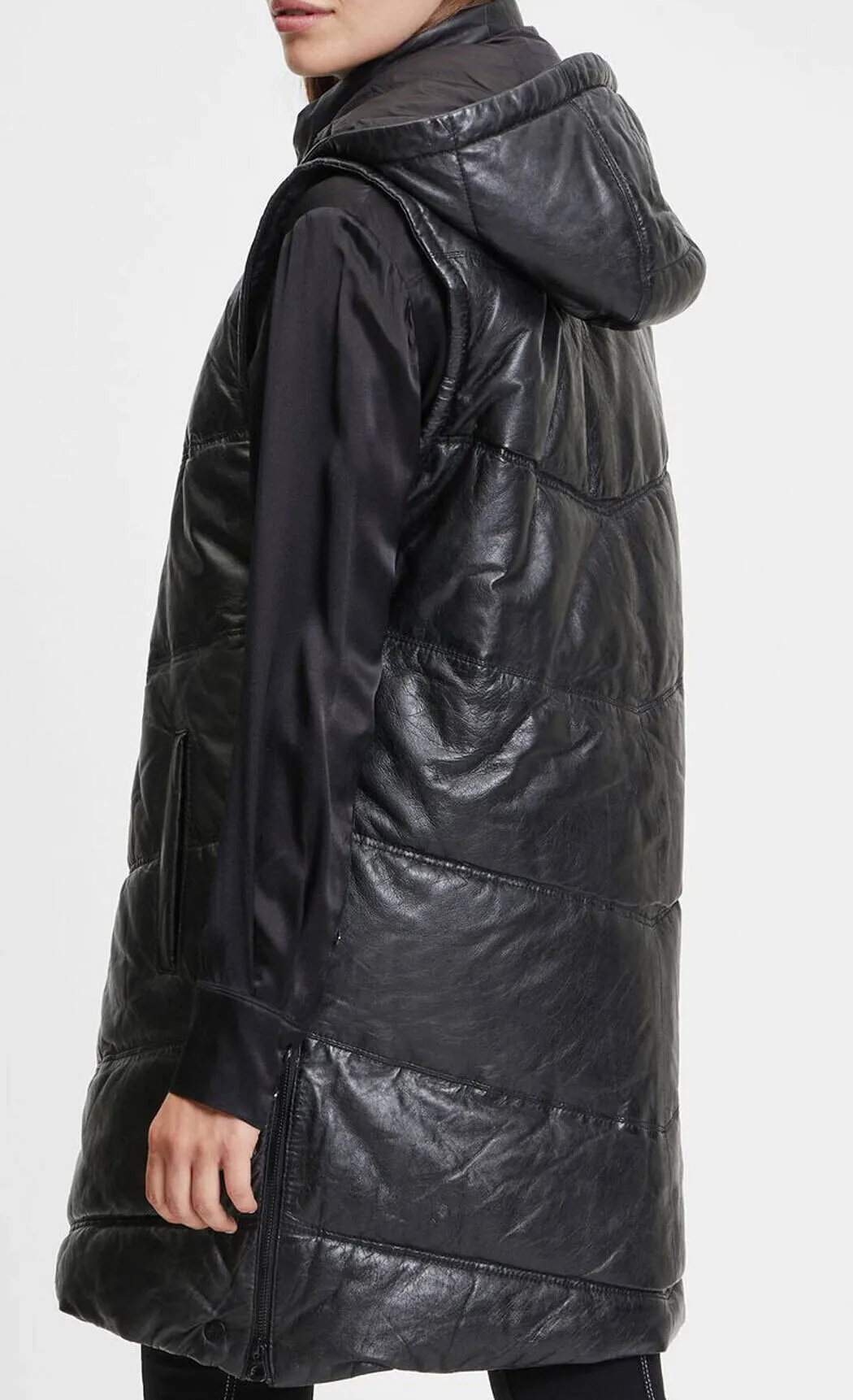 Women's long black leather vest in viki quilted style